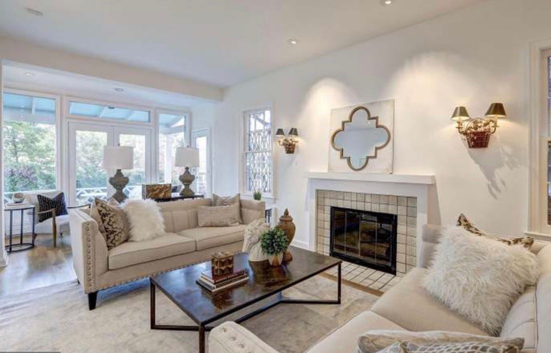 Staging Living Room With Fireplace San Francisco